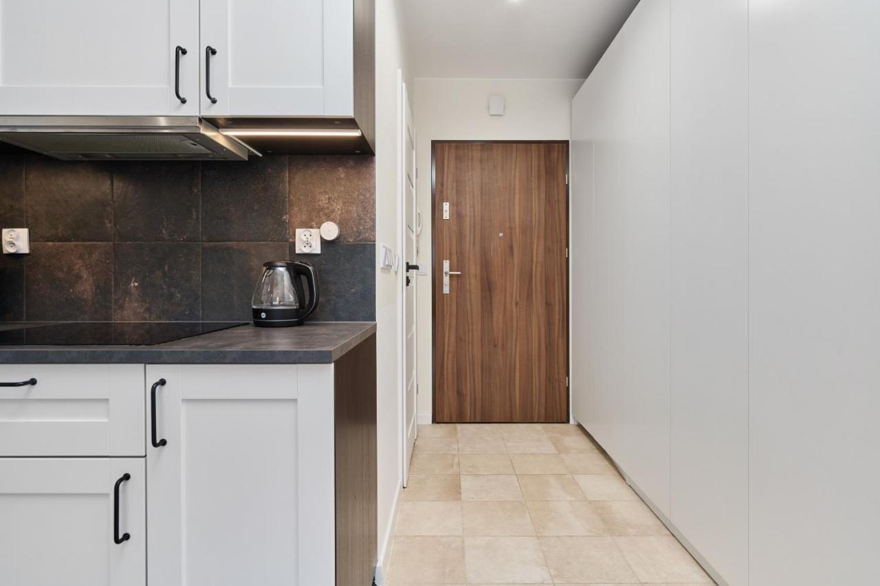 Jagodno Wroclaw Kajdasza Studio Z Bezplatnym Garazem By Noclegi Renters Breslávia Exterior foto